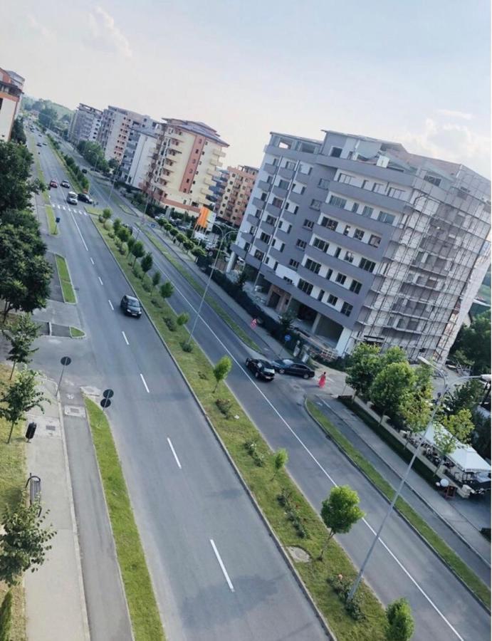 Apartment Luxury Râmnicu Vâlcea Buitenkant foto